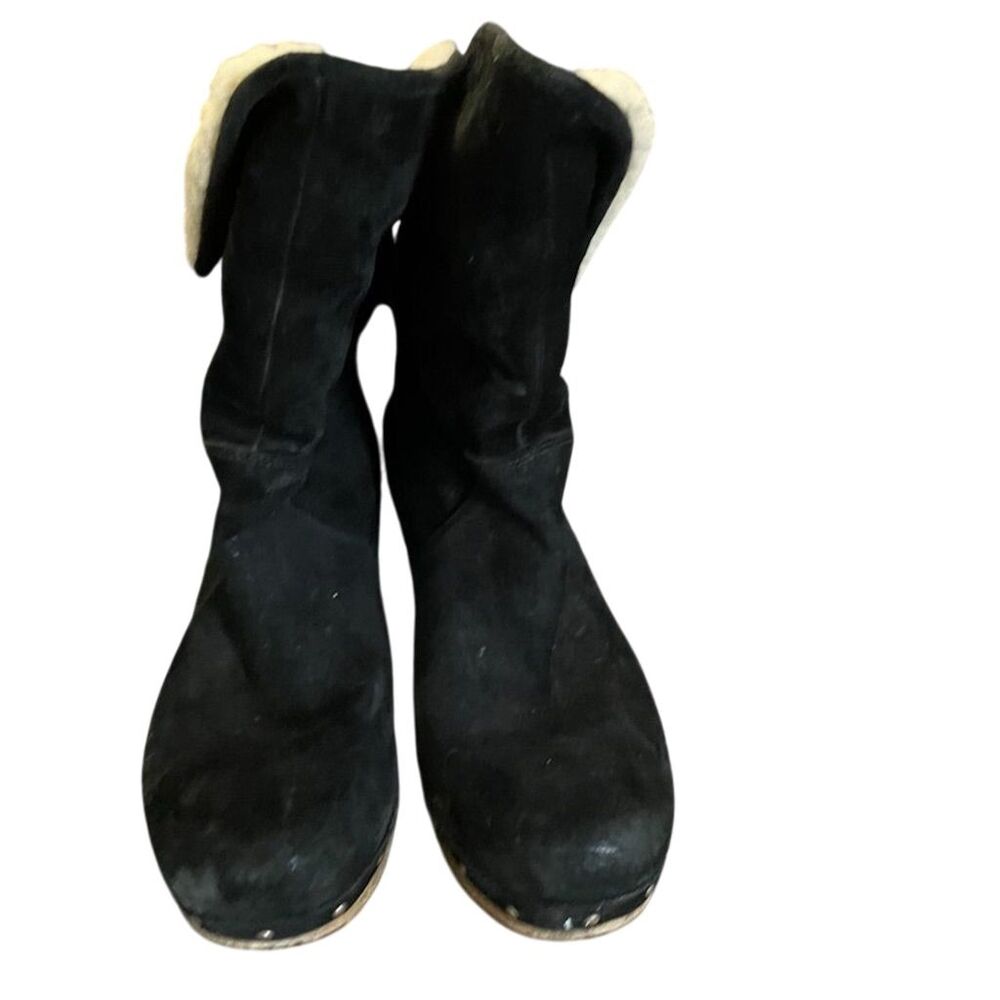 UGG Black Winter Boots with Cream Lining